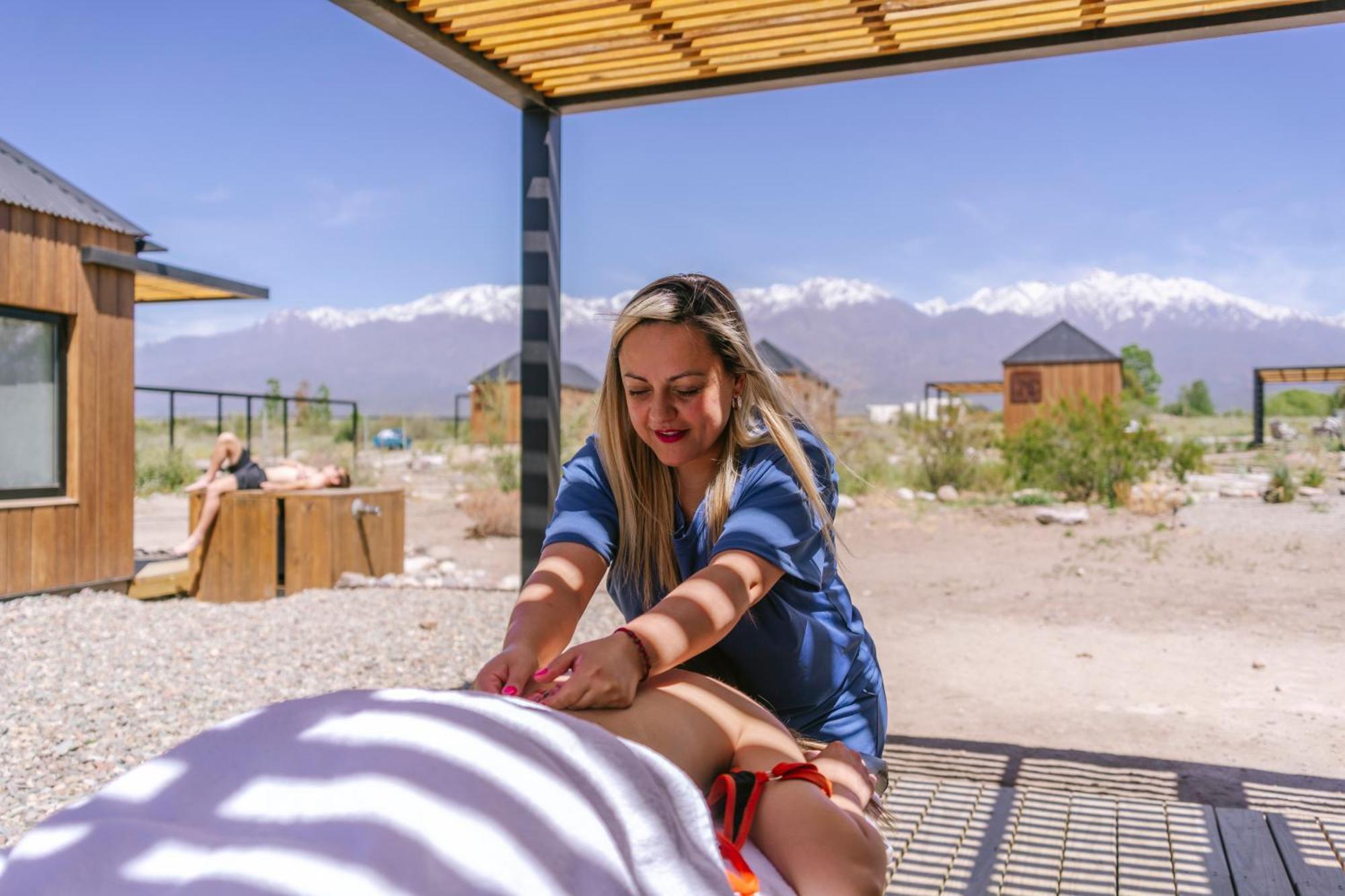 La Morada Lodge Vista Flores Εξωτερικό φωτογραφία