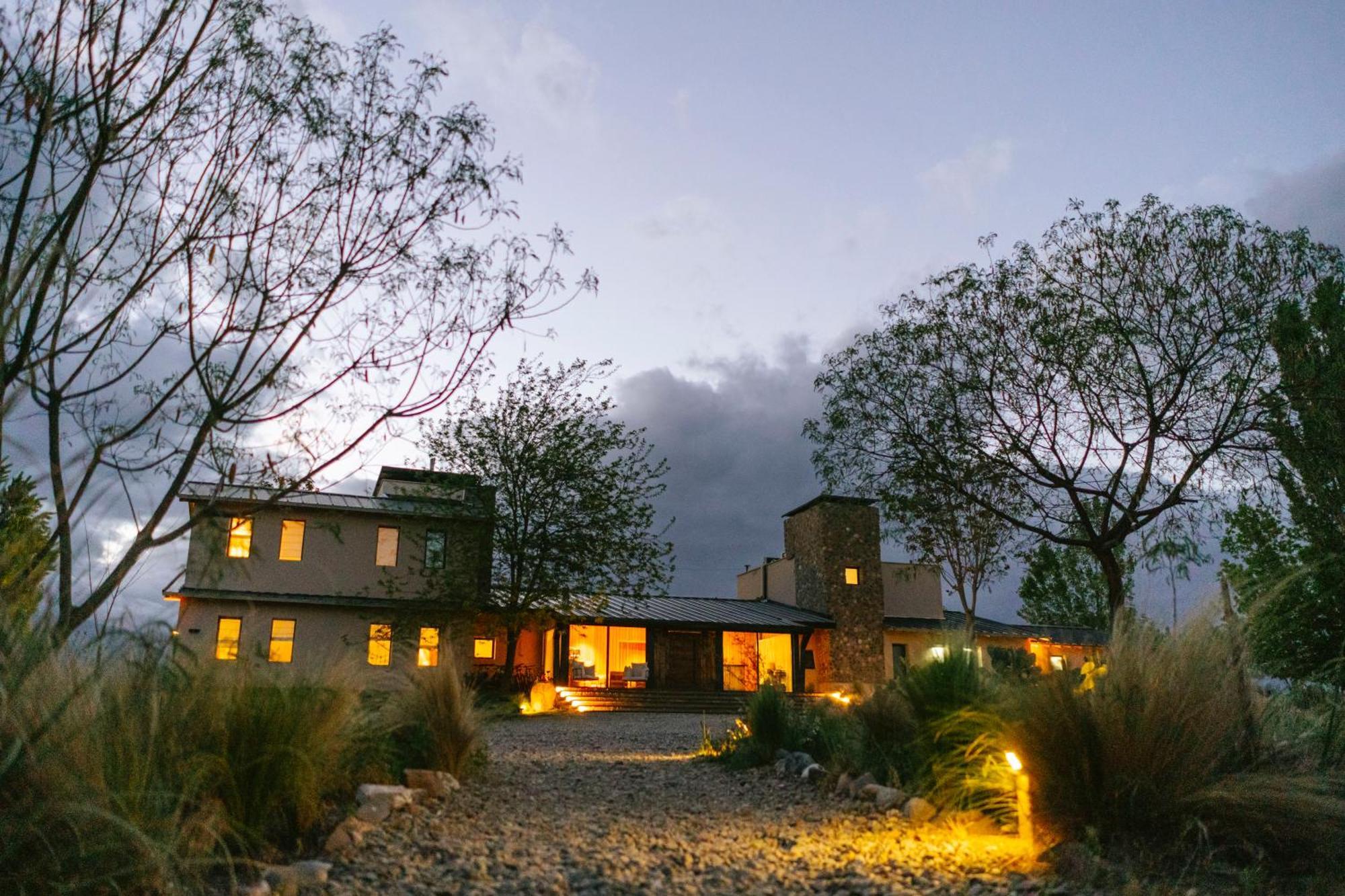 La Morada Lodge Vista Flores Εξωτερικό φωτογραφία