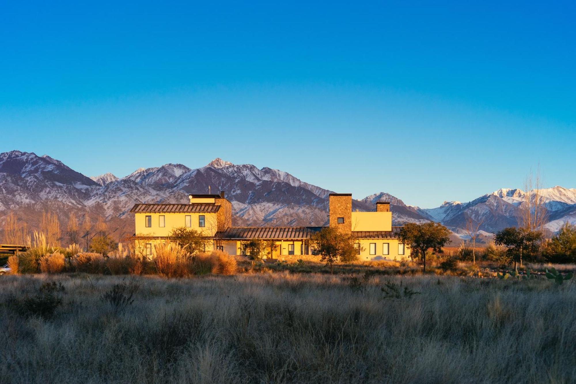 La Morada Lodge Vista Flores Εξωτερικό φωτογραφία